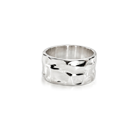 Bague martelée en argent massif