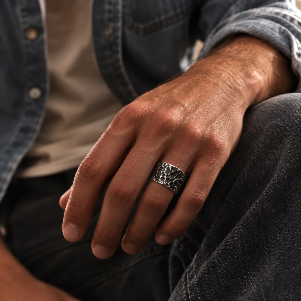 Oceans Ring