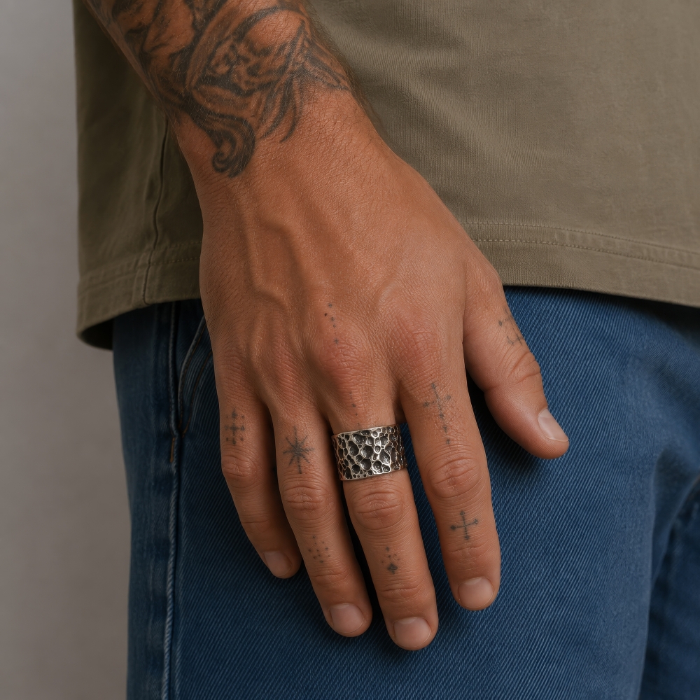 Oceans Ring